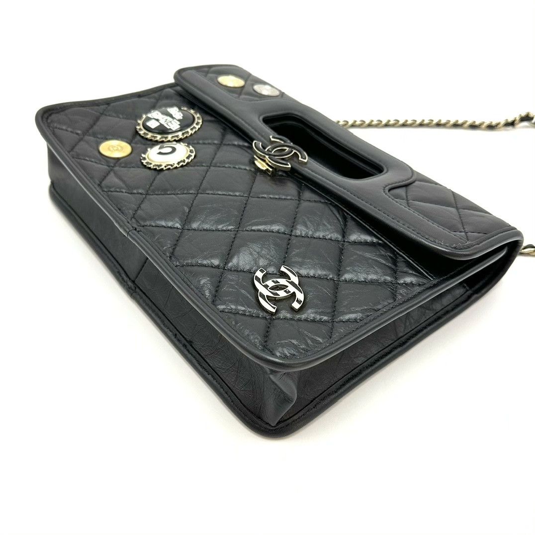 Chanel Pre-loved Bag Very good condition Size ONE SIZE - 5 Thumbnail