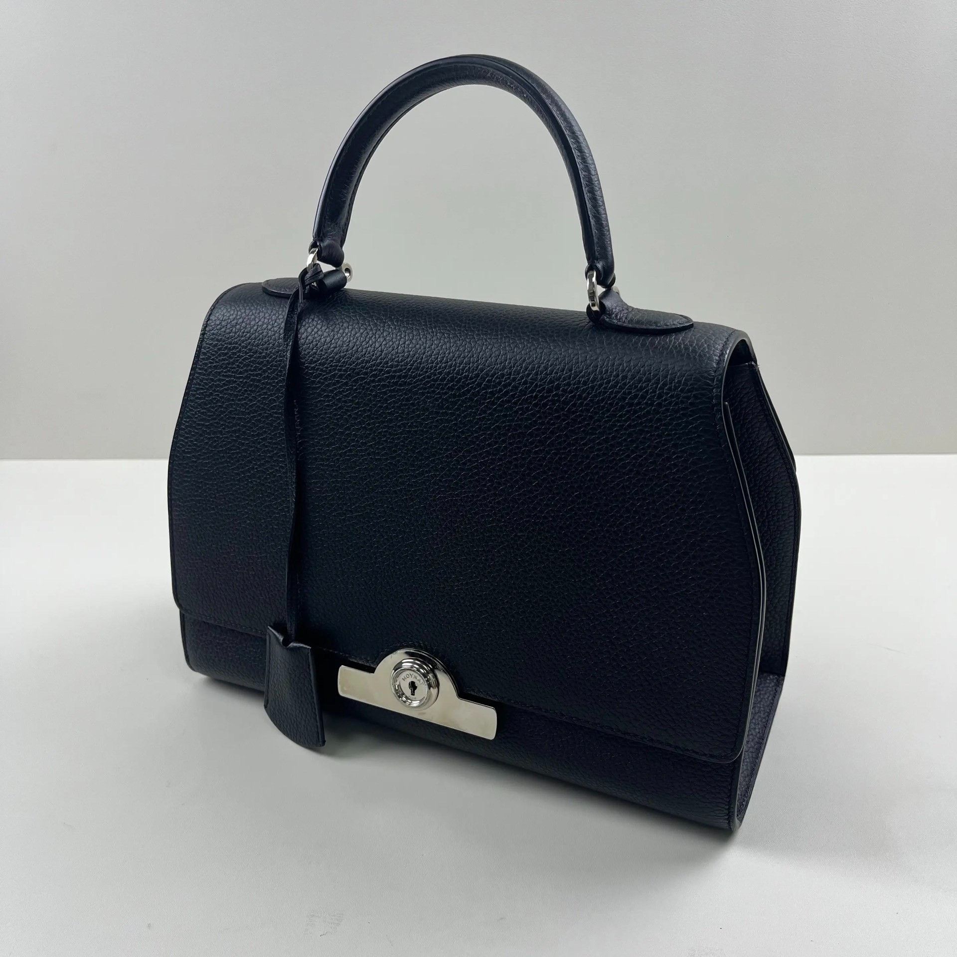 Moynat Pre-loved Bag Very good condition Size ONE SIZE - 4 Thumbnail