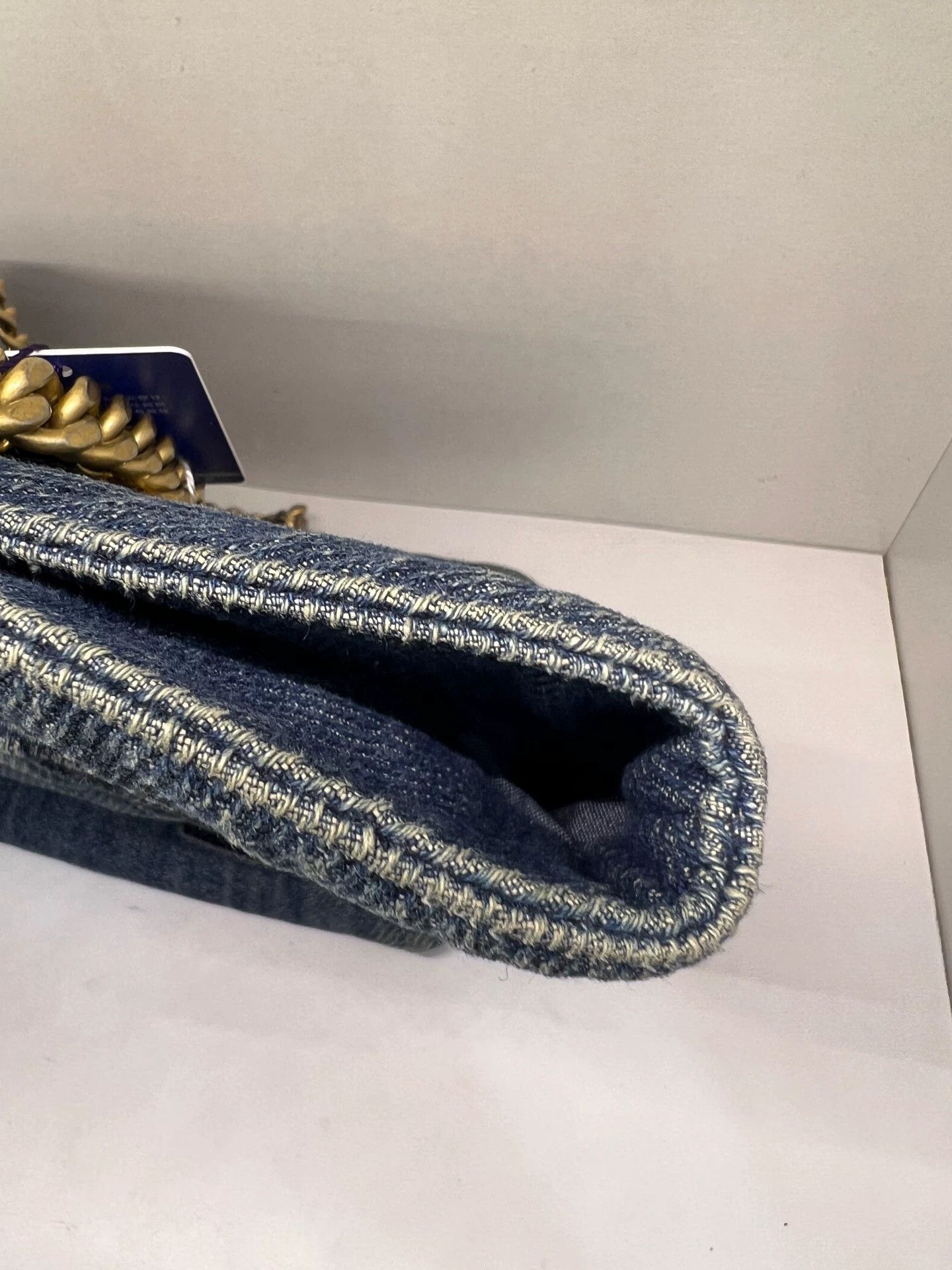 Chanel Pre-loved Bag Very good condition Size ONE SIZE - 9 Thumbnail