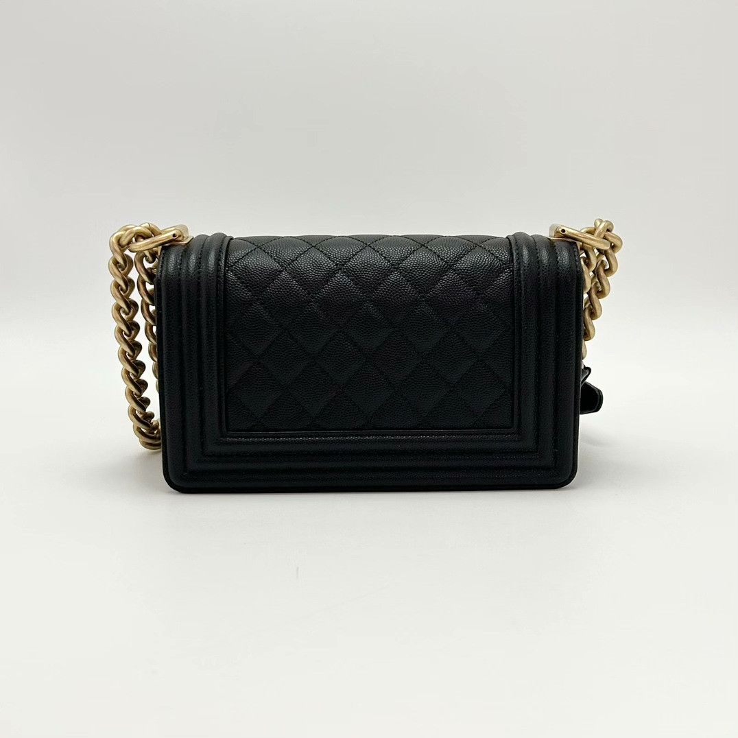 Chanel Pre-loved Bag Very good condition Size ONE SIZE - 4 Thumbnail