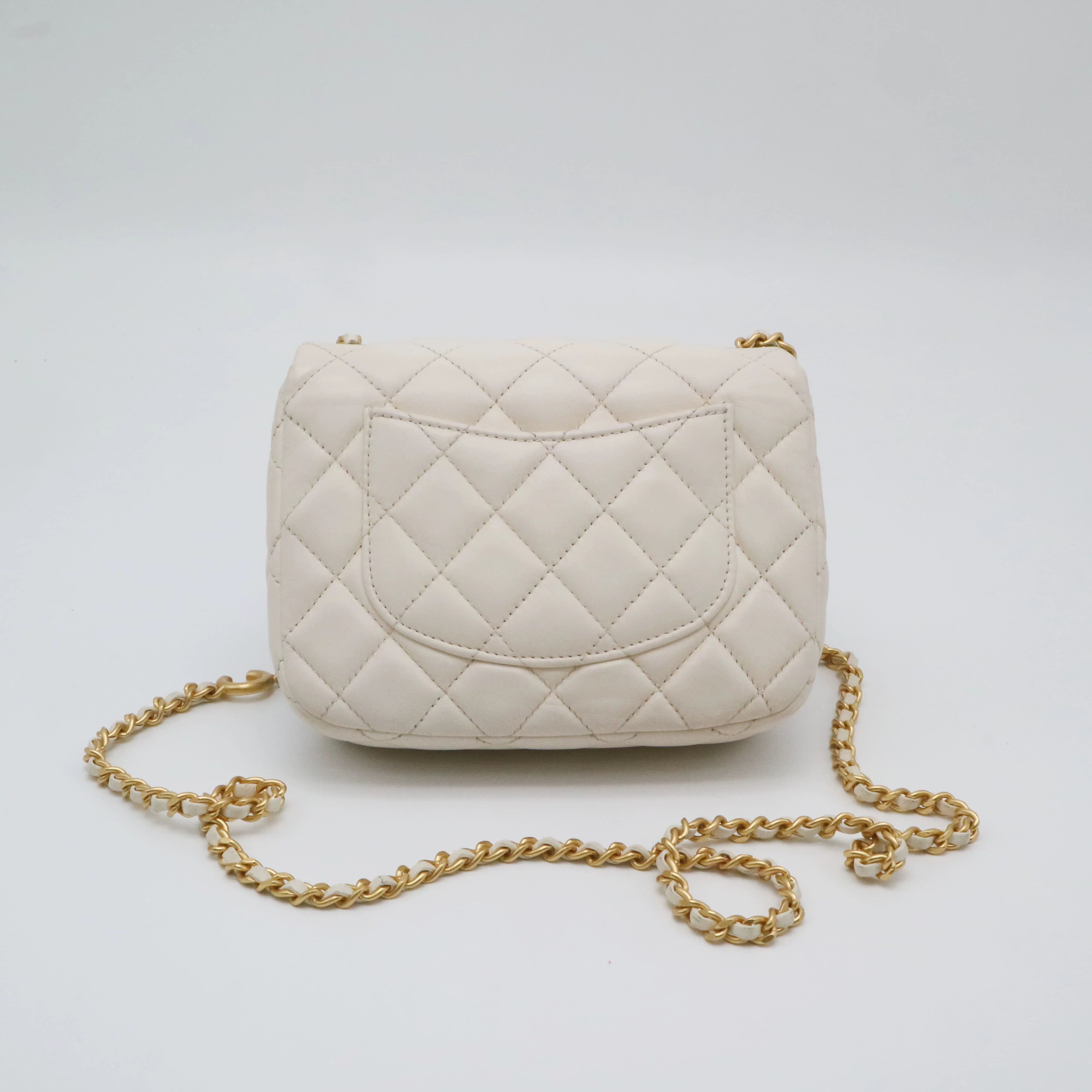 Chanel Pre-loved Bag Very good condition Size ONE SIZE - 3 Thumbnail