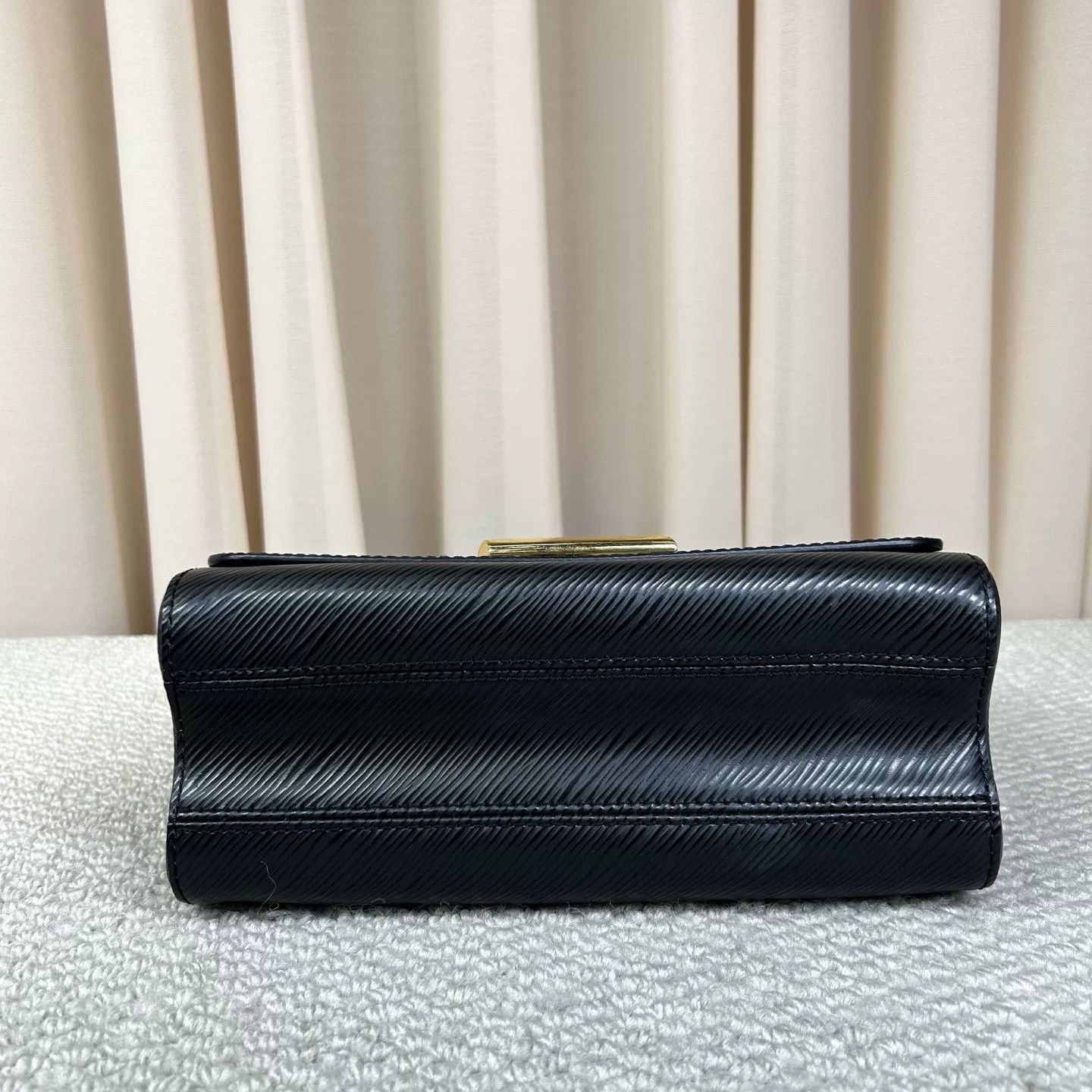 Louis Vuitton Pre-loved Bag Very good condition Size ONE SIZE - 3 Thumbnail