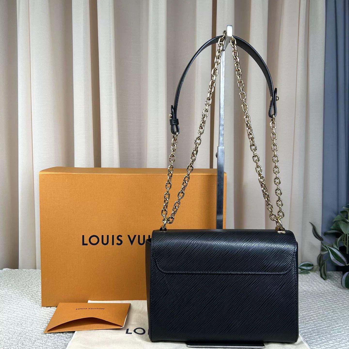 Louis Vuitton Pre-loved Bag Very good condition Size ONE SIZE - 2 Thumbnail