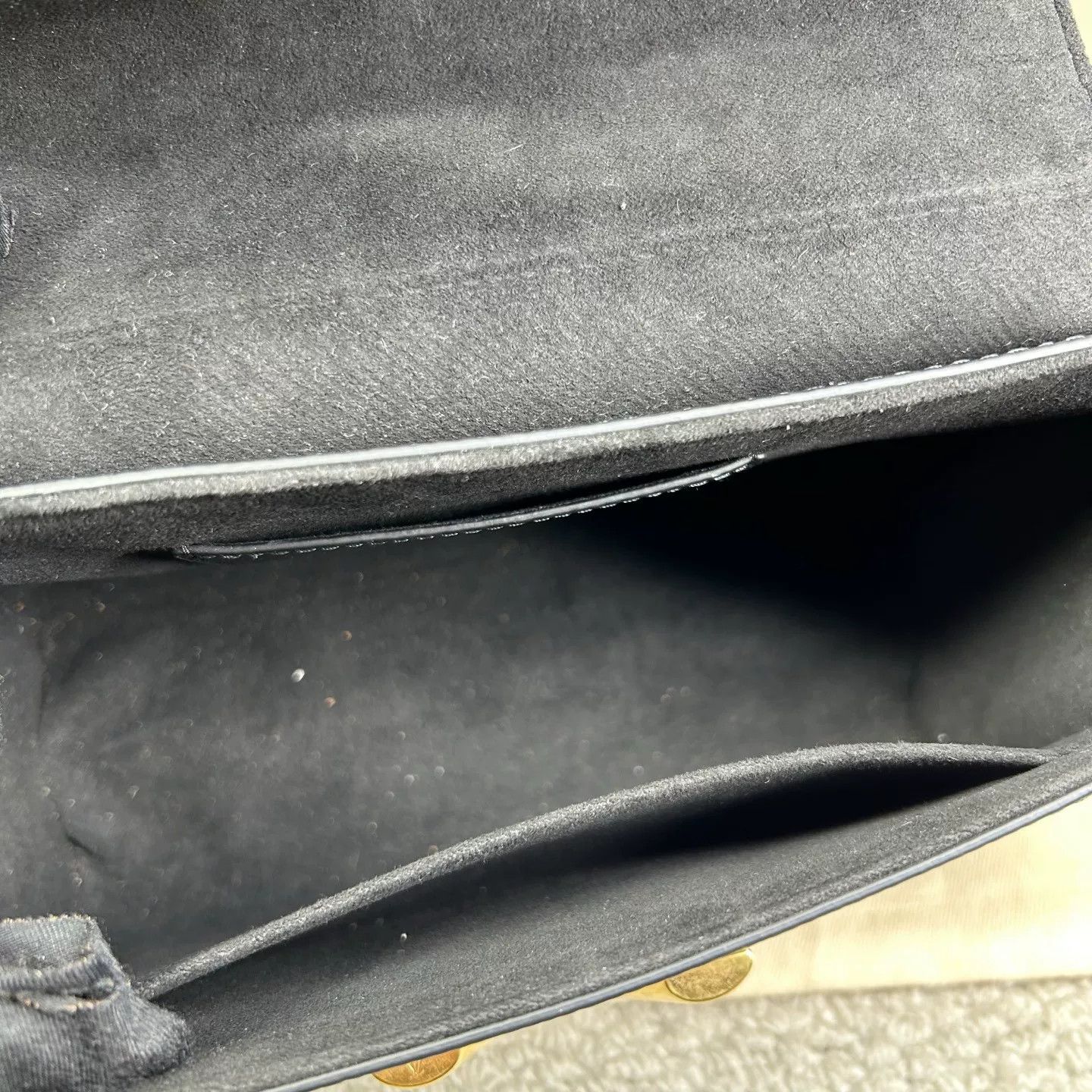 Louis Vuitton Pre-loved Bag Very good condition Size ONE SIZE - 4 Thumbnail