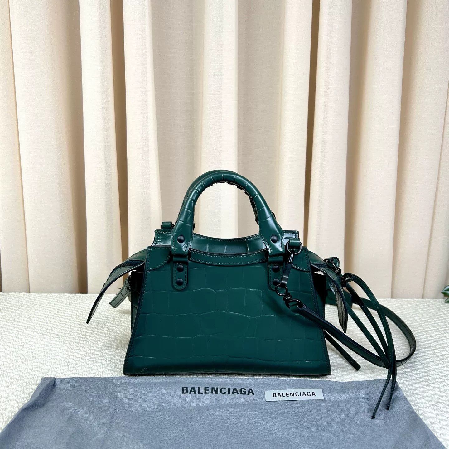 Balenciaga Pre-loved Bag Very good condition Size ONE SIZE - 2 Thumbnail