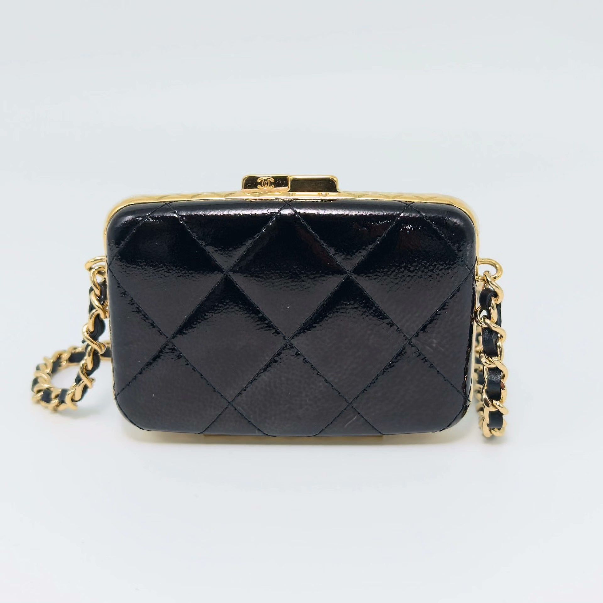 Chanel Pre-loved Bag Very good condition Size ONE SIZE - 2 Thumbnail