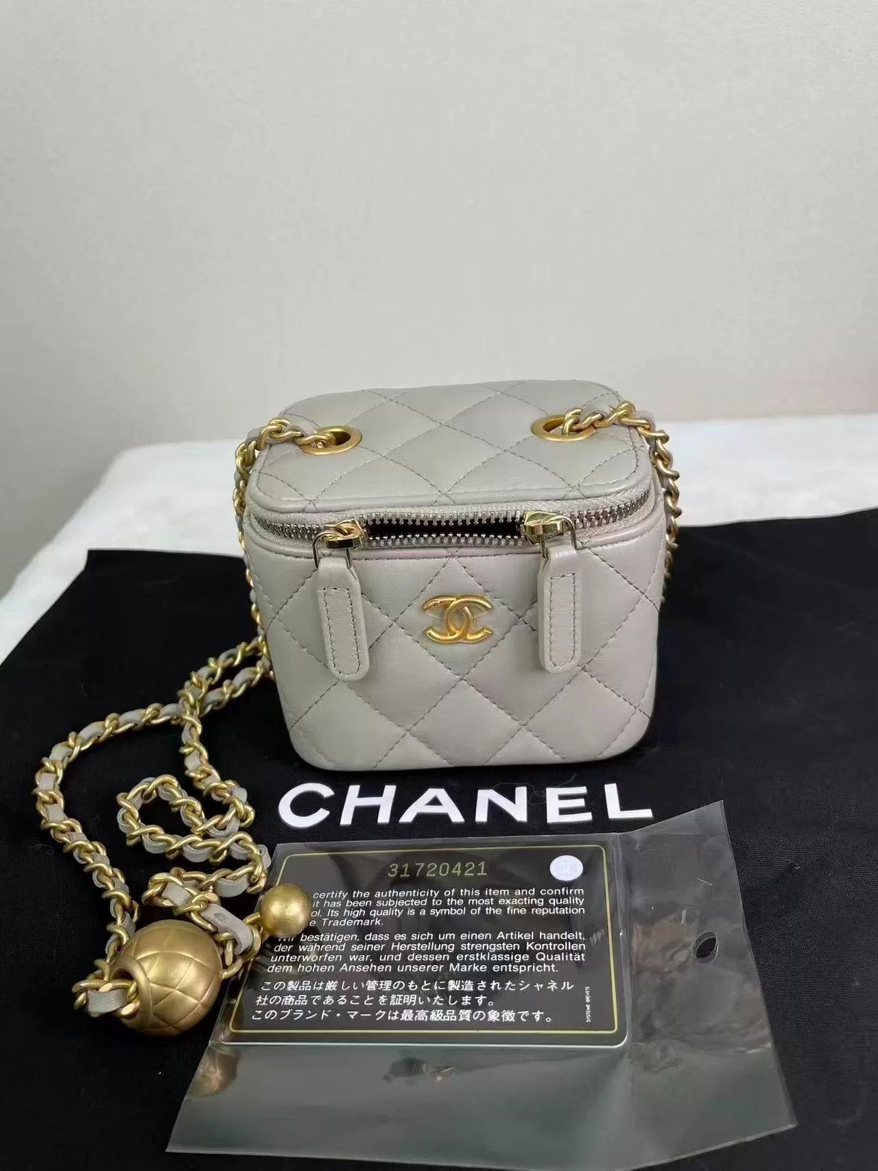 Chanel Pre-loved Bag Very good condition Size ONE SIZE - 2 Thumbnail