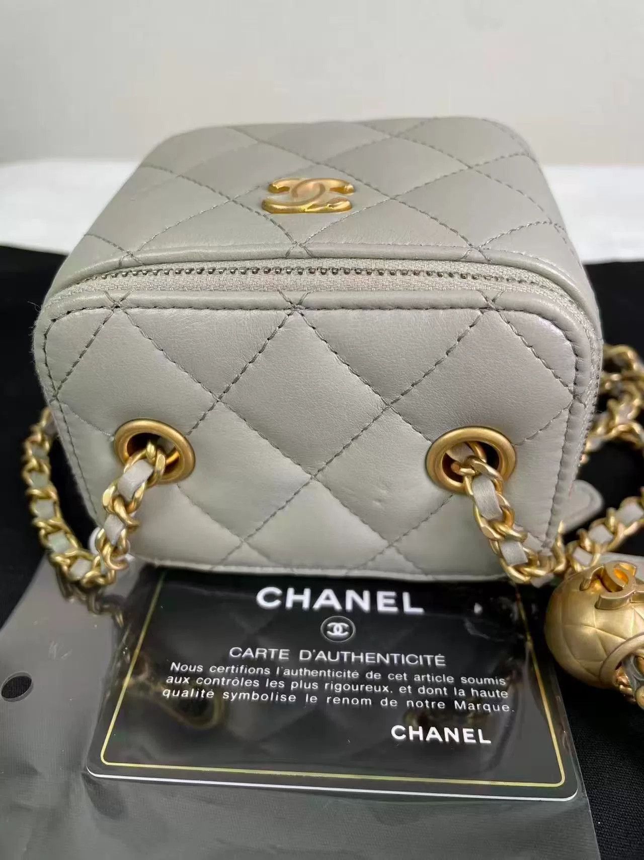 Chanel Pre-loved Bag Very good condition Size ONE SIZE - 7 Thumbnail