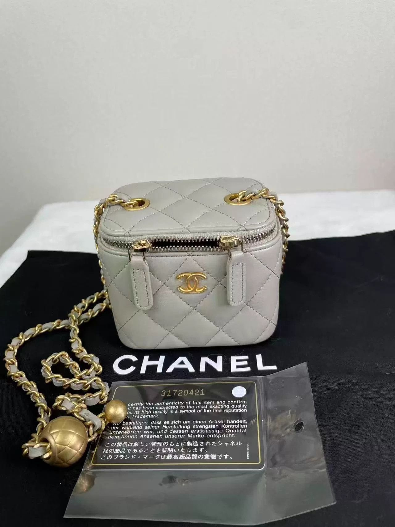 Chanel Pre-loved Bag Very good condition Size ONE SIZE - 3 Thumbnail