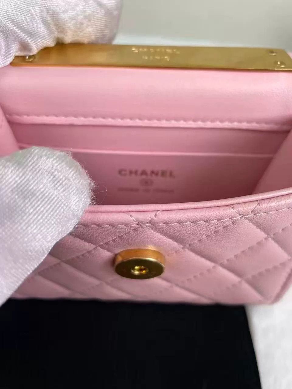 Chanel Pre-loved Bag Very good condition Size ONE SIZE - 3 Thumbnail