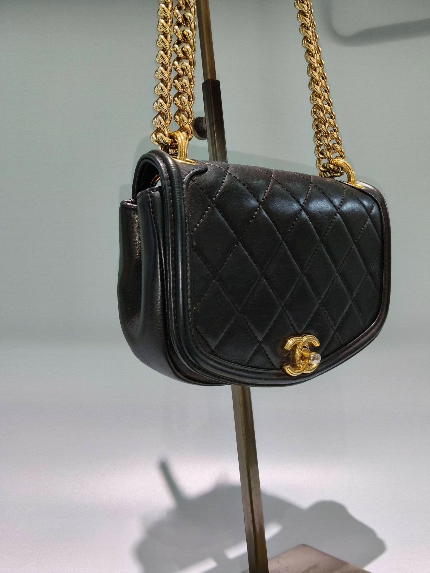 Chanel Pre-loved Bag Very good condition Size ONE SIZE - 7 Thumbnail