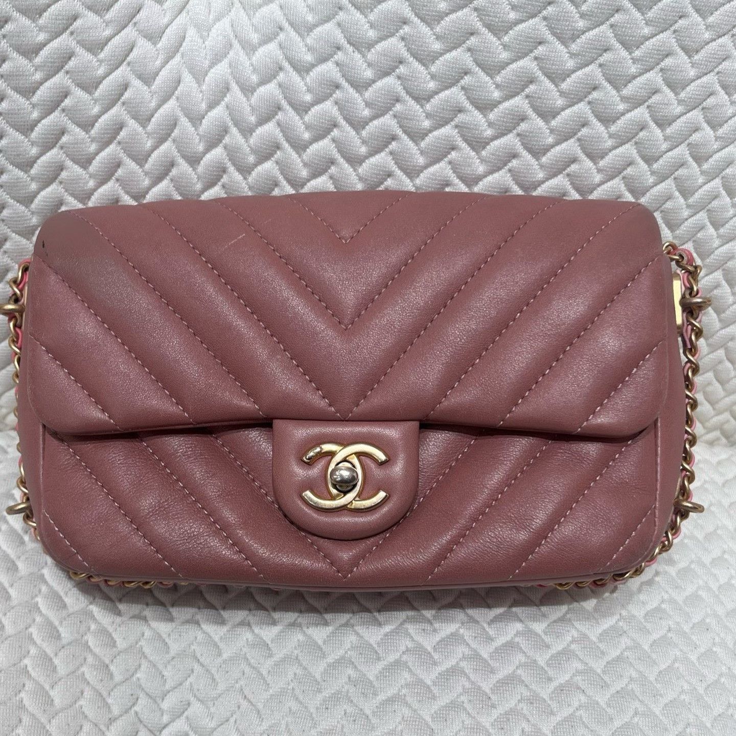 Chanel Pre-loved Bag Very good condition Size ONE SIZE - 2 Thumbnail