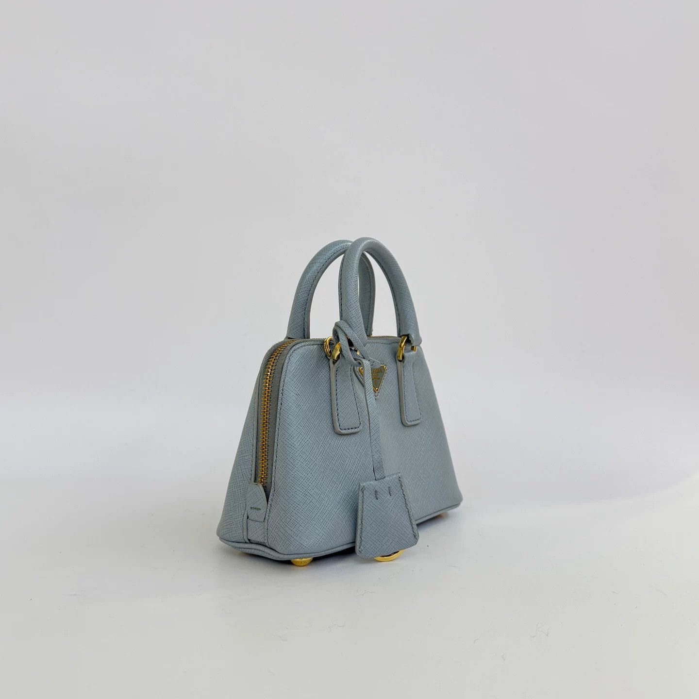 Prada Pre-loved Bag Very good condition Size ONE SIZE - 4 Thumbnail
