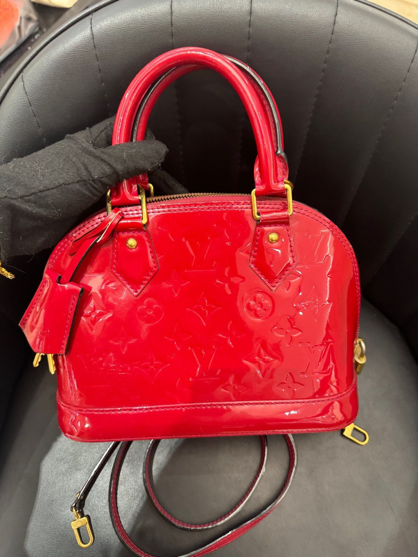 Louis Vuitton Pre-loved Bag Very good condition Size ONE SIZE - 4 Thumbnail