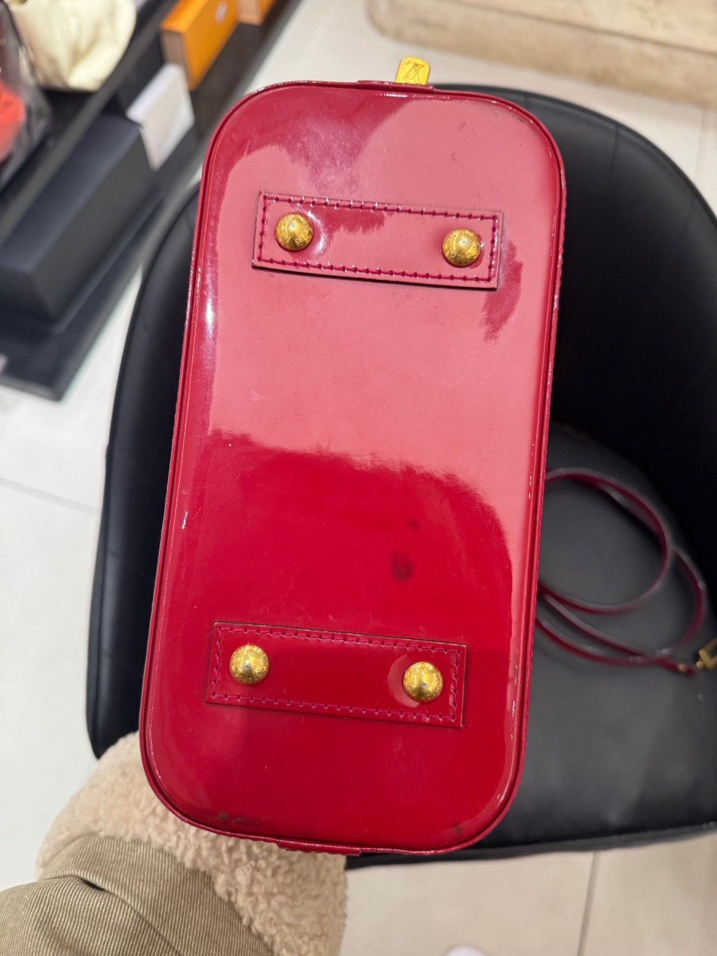 Louis Vuitton Pre-loved Bag Very good condition Size ONE SIZE - 6 Thumbnail