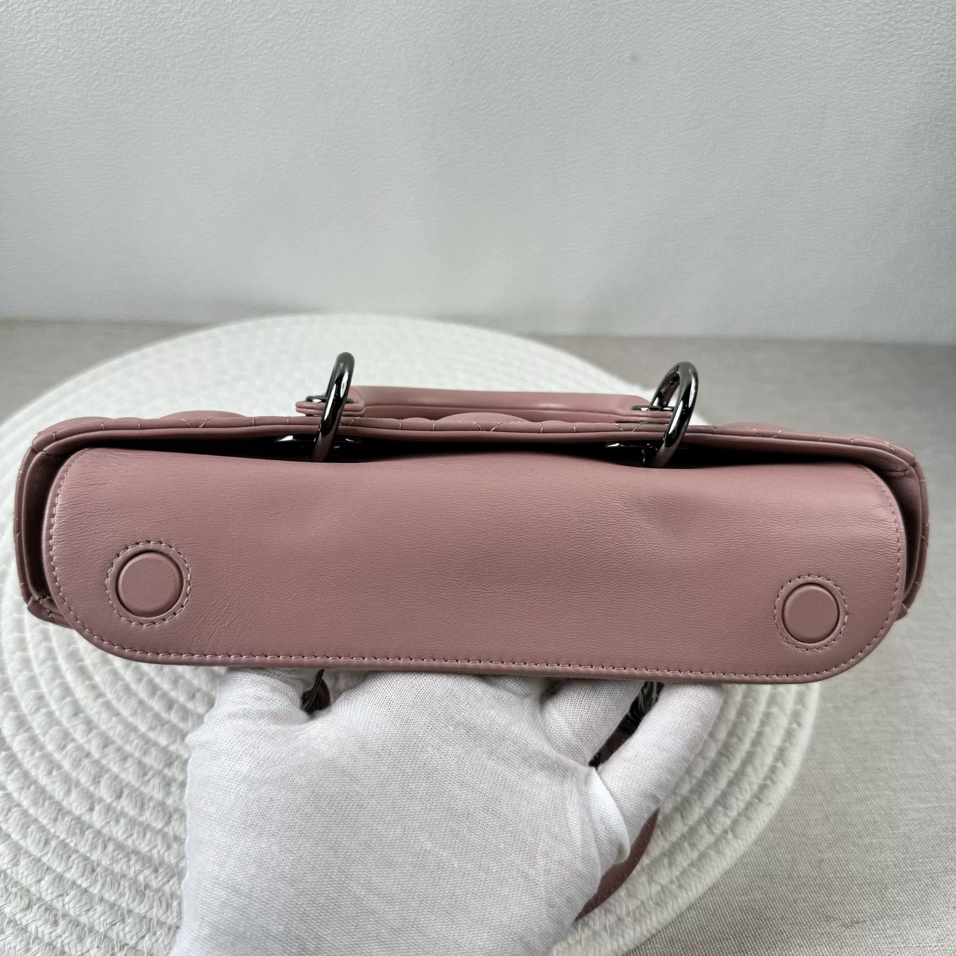 Dior Pre-loved Bag Very good condition Size ONE SIZE - 4 Thumbnail