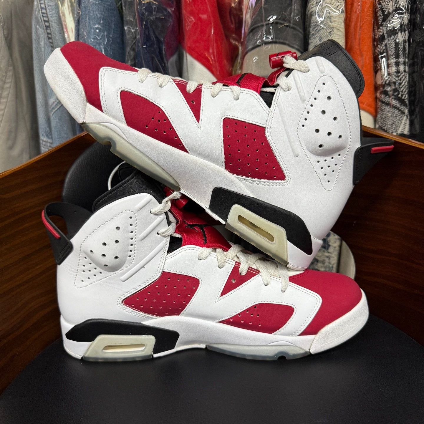 Nike Nike AJ6 Lowtop Sneakers 10.5 Men Size US 10.5 / EU 43-44 - 7 Thumbnail