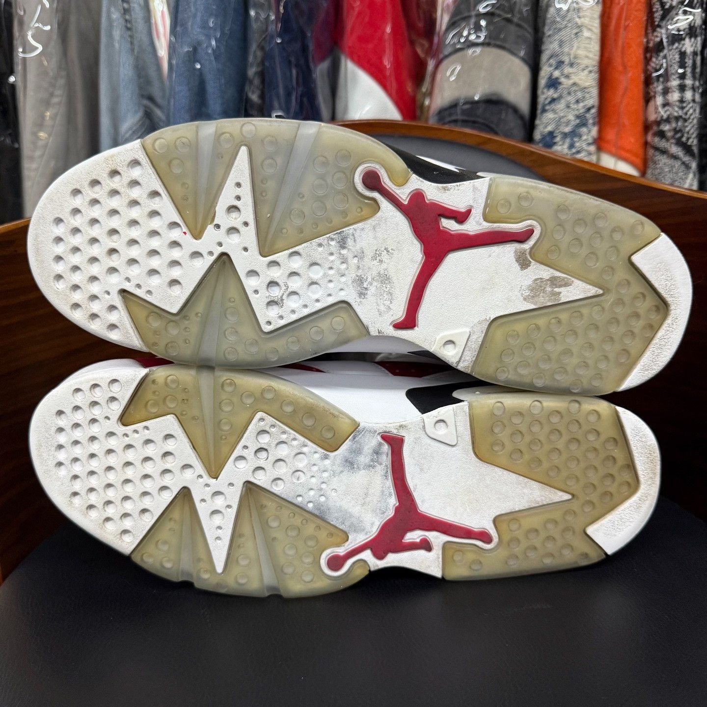 Nike Nike AJ6 Lowtop Sneakers 10.5 Men Size US 10.5 / EU 43-44 - 9 Thumbnail