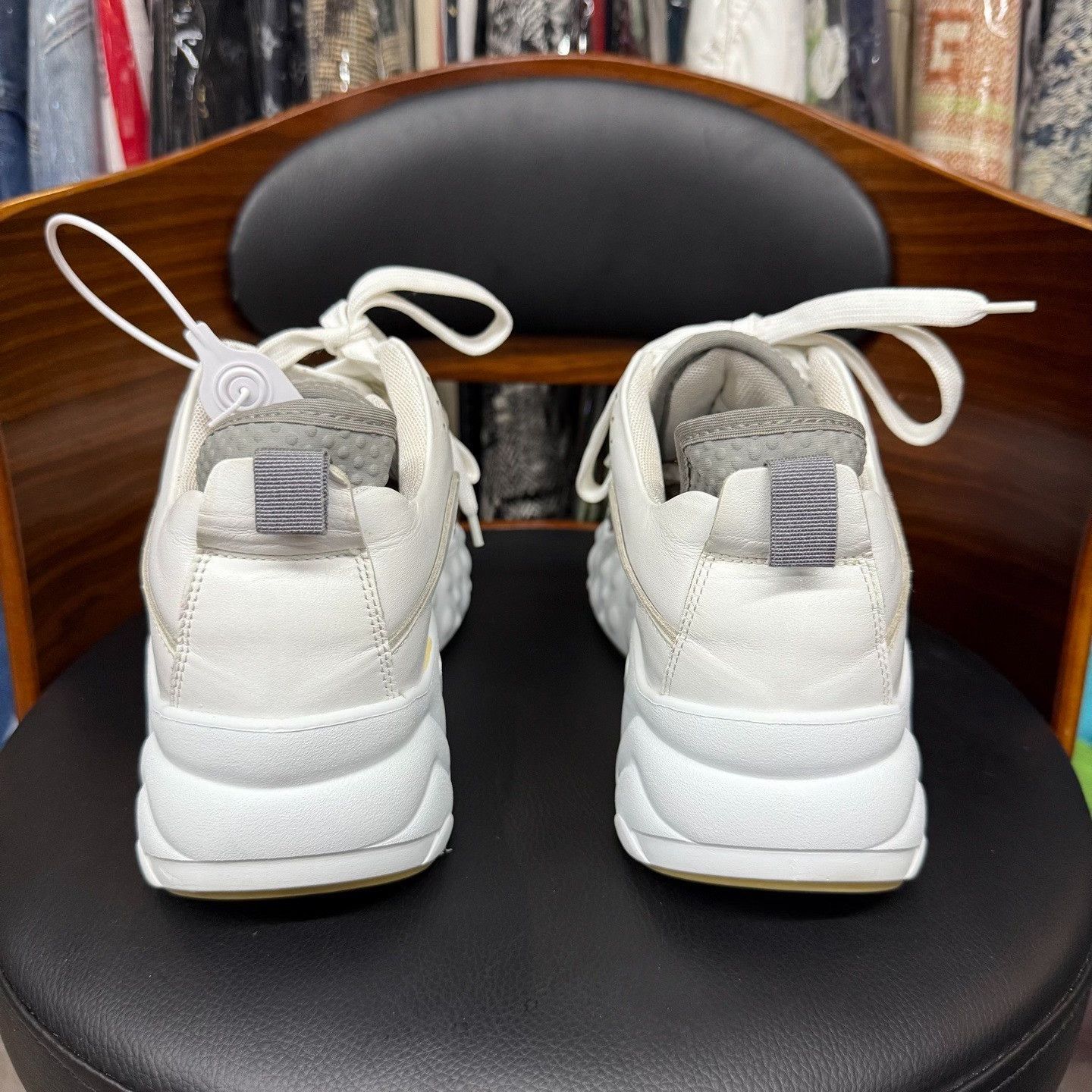 Acne Studios Acne Studios Brown Lowtop Sneakers 8.5 Men Size US 8.5 / EU 41-42 - 3 Thumbnail