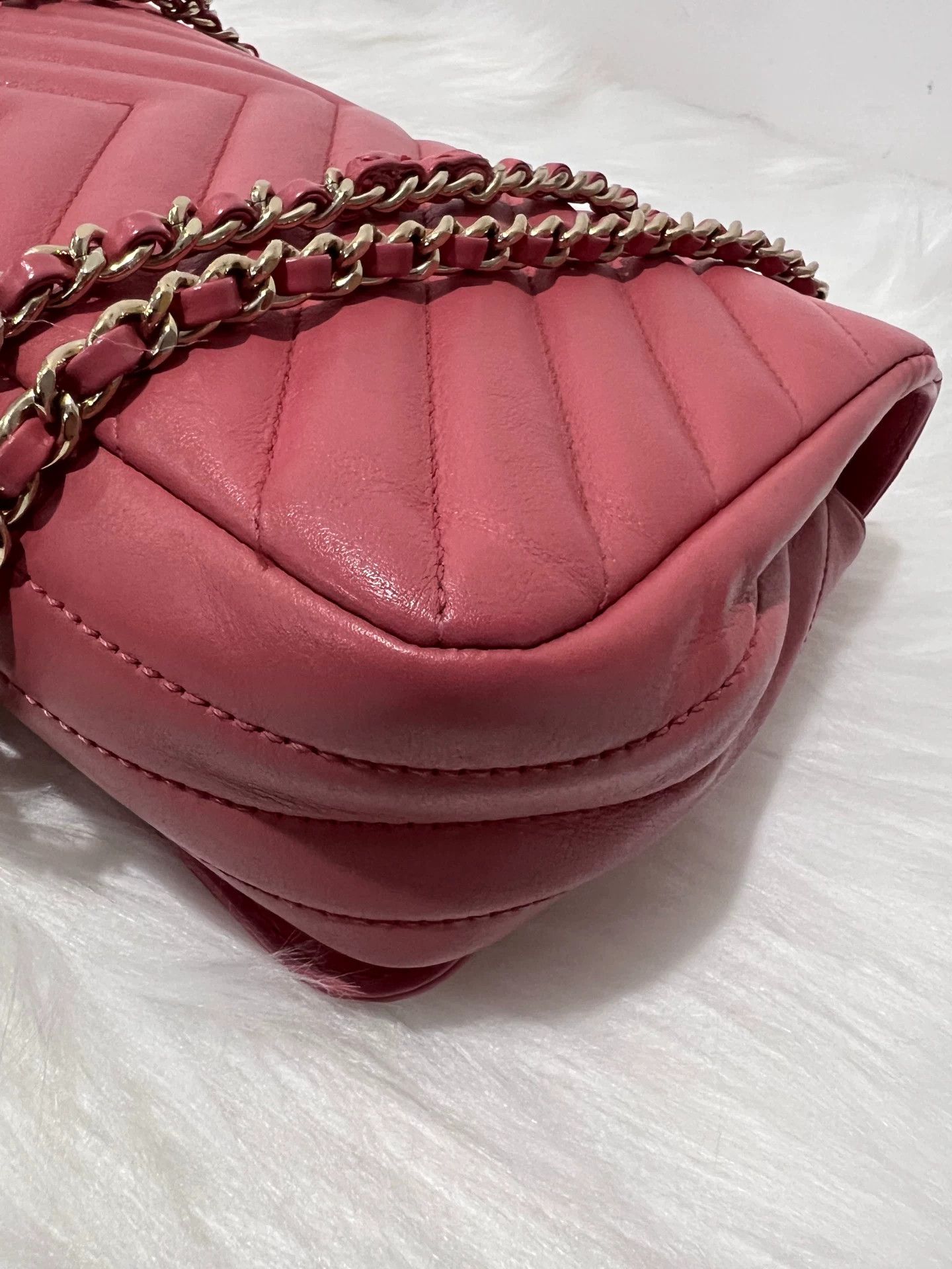 Chanel Pre-loved Bag Very good condition Size ONE SIZE - 9 Thumbnail