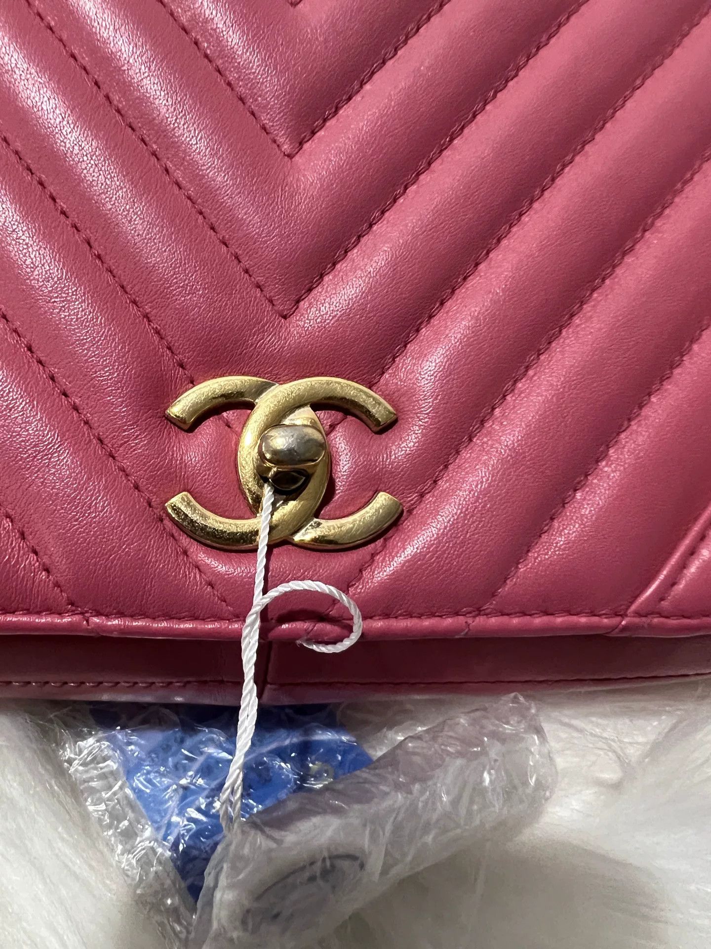 Chanel Pre-loved Bag Very good condition Size ONE SIZE - 6 Thumbnail