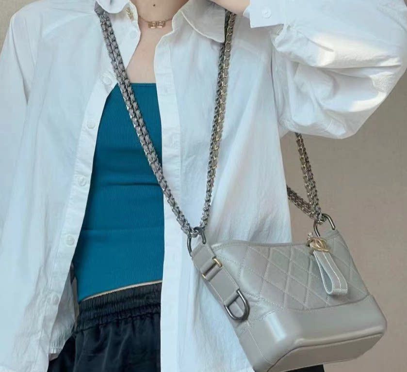 Chanel Pre-loved Bag Very good condition Size ONE SIZE - 9 Thumbnail
