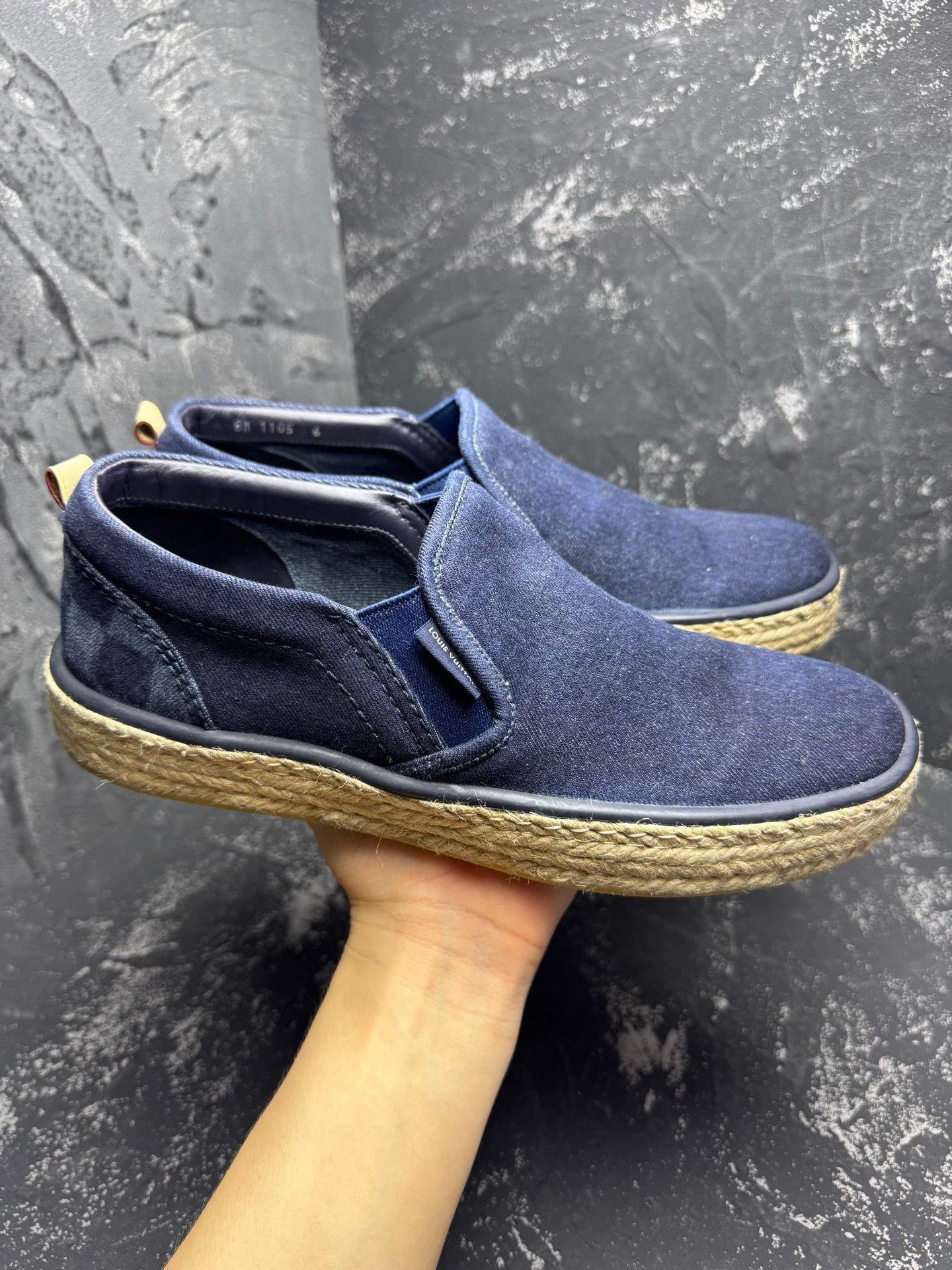 Louis Vuitton Louis Vuitton Denim Lowtop Sneakers 7.5 Men Size US 7.5 / EU 40-41 - 7 Thumbnail