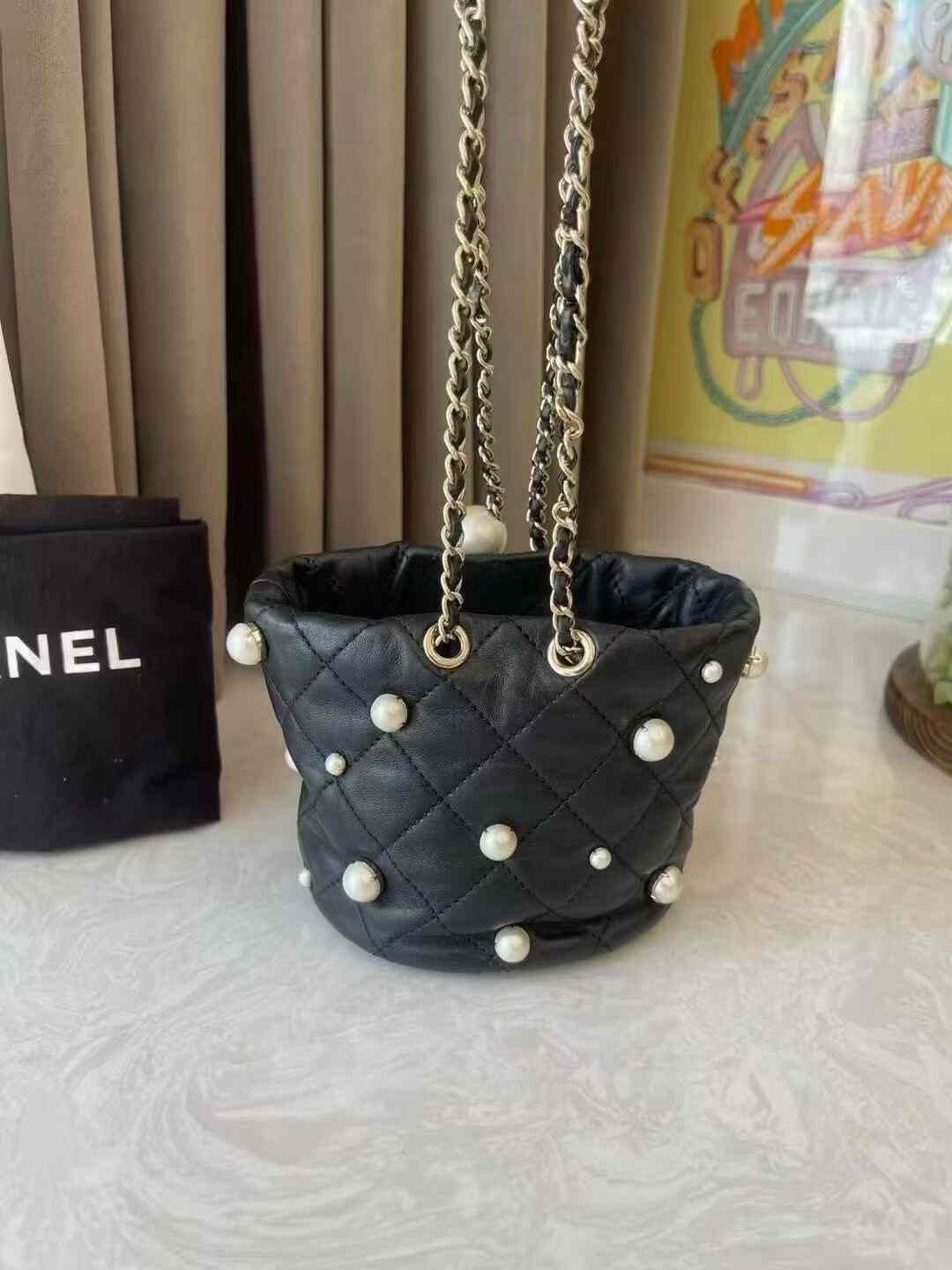 Chanel Pre-loved Bag Very good condition Size ONE SIZE - 8 Thumbnail