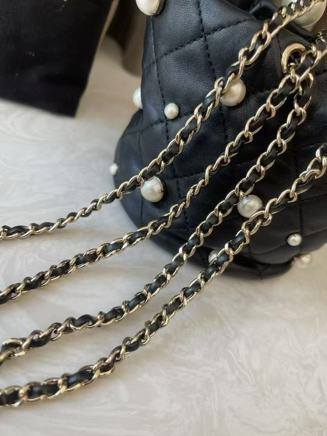 Chanel Pre-loved Bag Very good condition Size ONE SIZE - 5 Thumbnail
