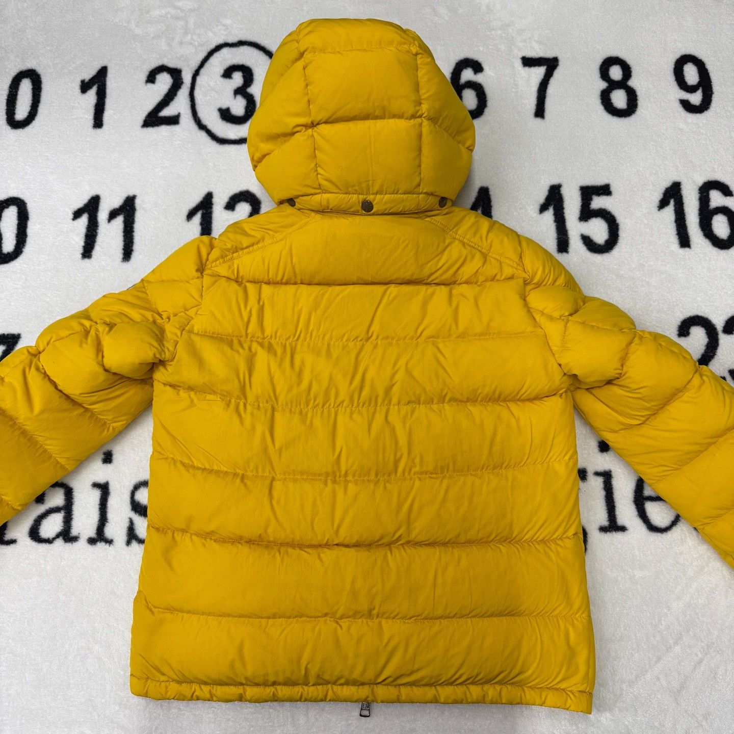 Moncler Moncler Down Yellow Heavy Coat m Men Size US M / EU 48-50 / 2 - 3 Thumbnail
