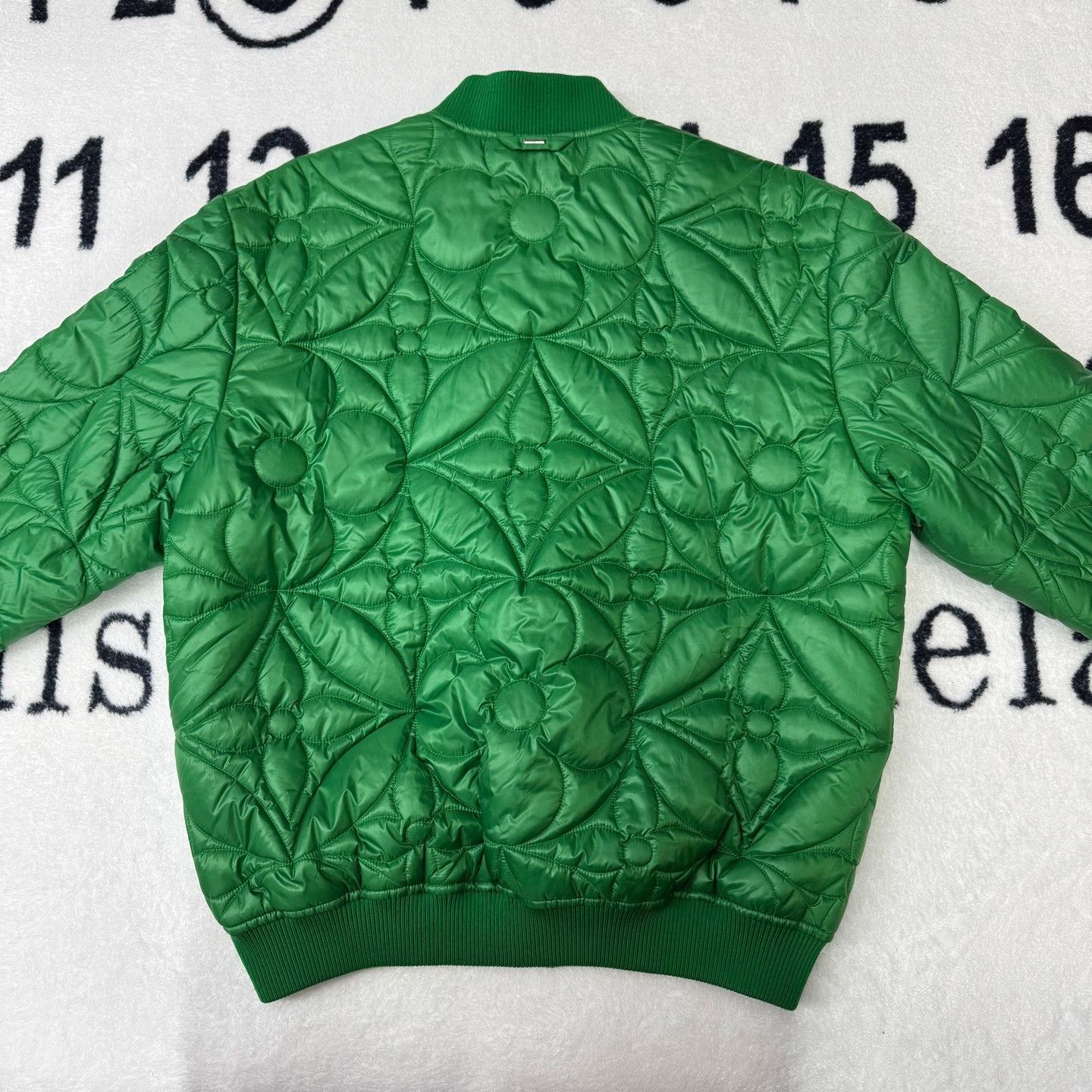 Louis Vuitton Louis Vuitton Cotton Green Heavy Coat l Men Size US L / EU 52-54 / 3 - 3 Thumbnail