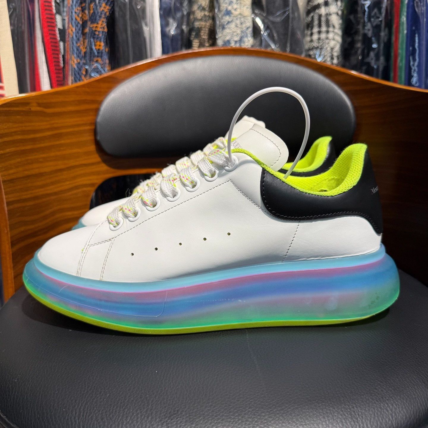 Alexander McQueen Alexander McQueen Blue Lowtop Sneakers 7.5 Men Size US 7.5 / EU 40-41 - 6 Thumbnail