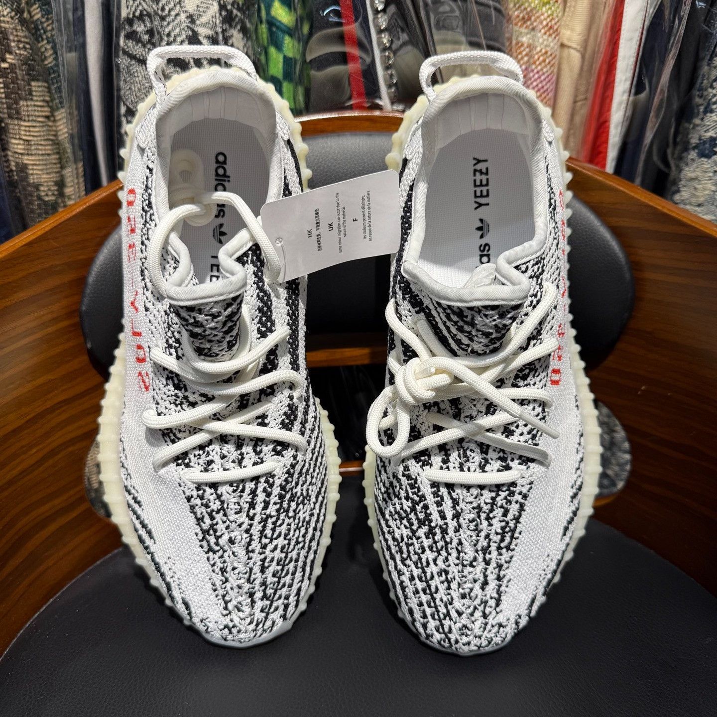 Adidas Adidas YEEZY350 White Lowtop Sneakers 9 Men Size US 9 / EU 42 - 5 Thumbnail