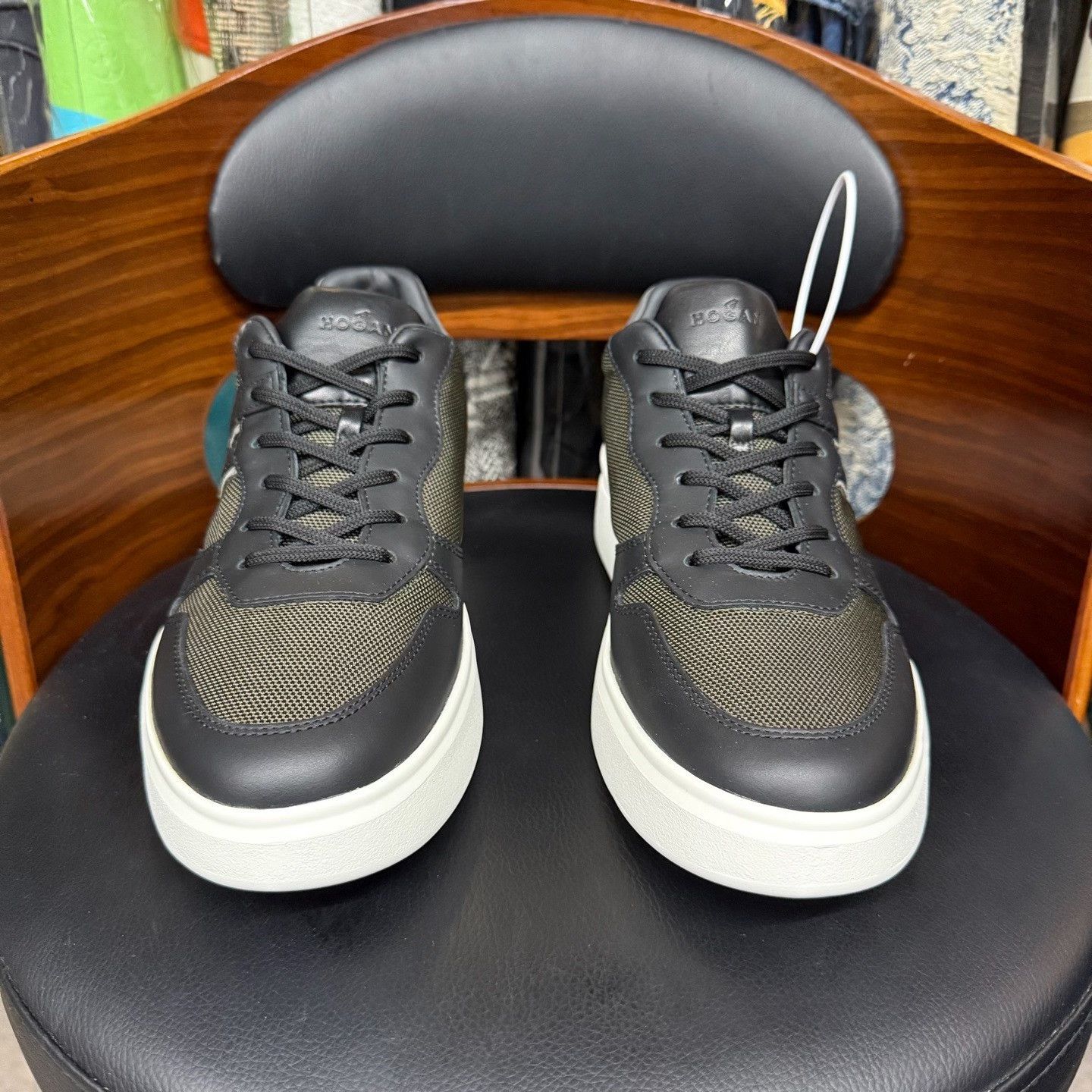 Hogan Hogan Retro Gray Lowtop Sneakers 8.5 Men Size US 8.5 / EU 41-42 - 2 Thumbnail