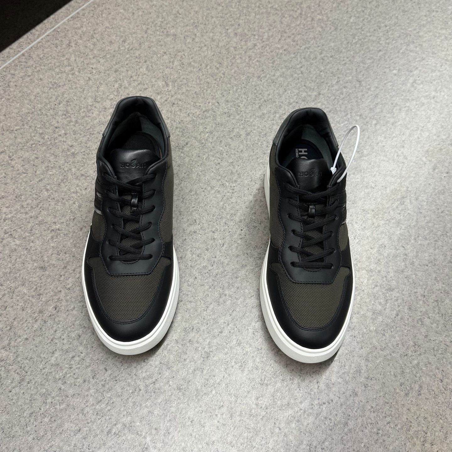 Hogan Hogan Retro Gray Lowtop Sneakers 8.5 Men Size US 8.5 / EU 41-42 - 5 Thumbnail