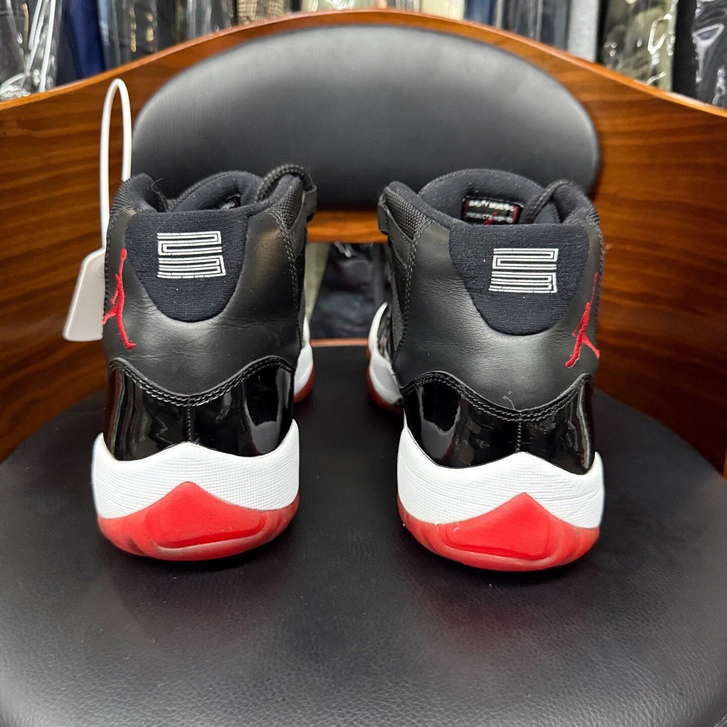 Nike Nike AJ11 Black Lowtop Sneakers 9.5 Men Size US 9.5 / EU 42-43 - 3 Thumbnail