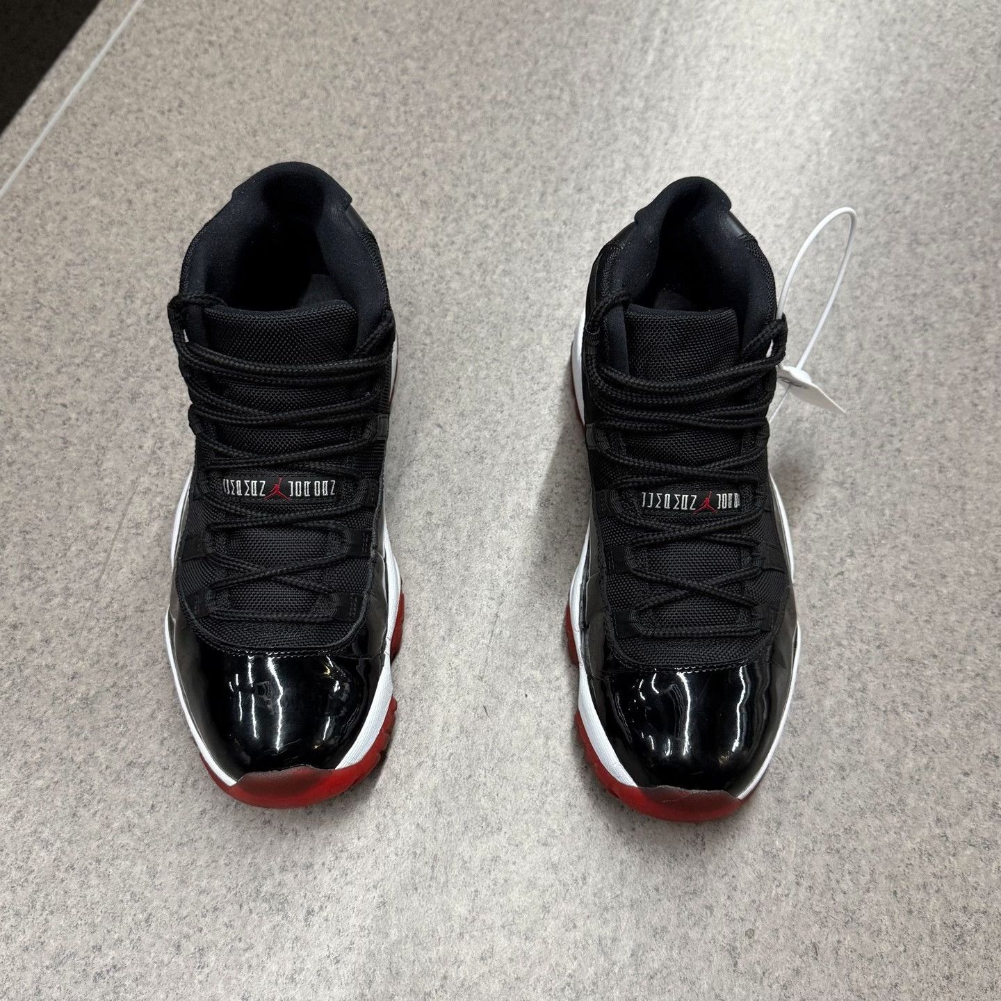 Nike Nike AJ11 Black Lowtop Sneakers 9.5 Men Size US 9.5 / EU 42-43 - 5 Thumbnail