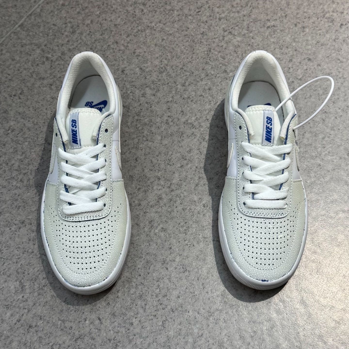 Nike Nike Blue Lowtop Sneakers 5 Men Size US 5 / EU 37 - 5 Thumbnail