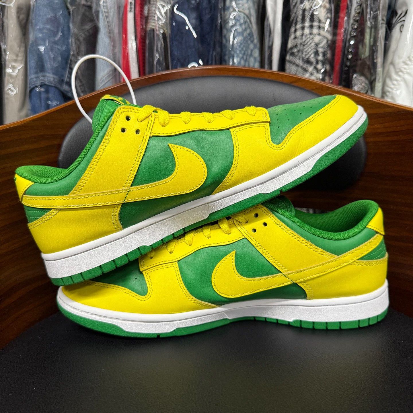 Nike Nike DUNK Yellow Lowtop Sneakers 44.5 Men Size US 11 / EU 44 - 7 Thumbnail