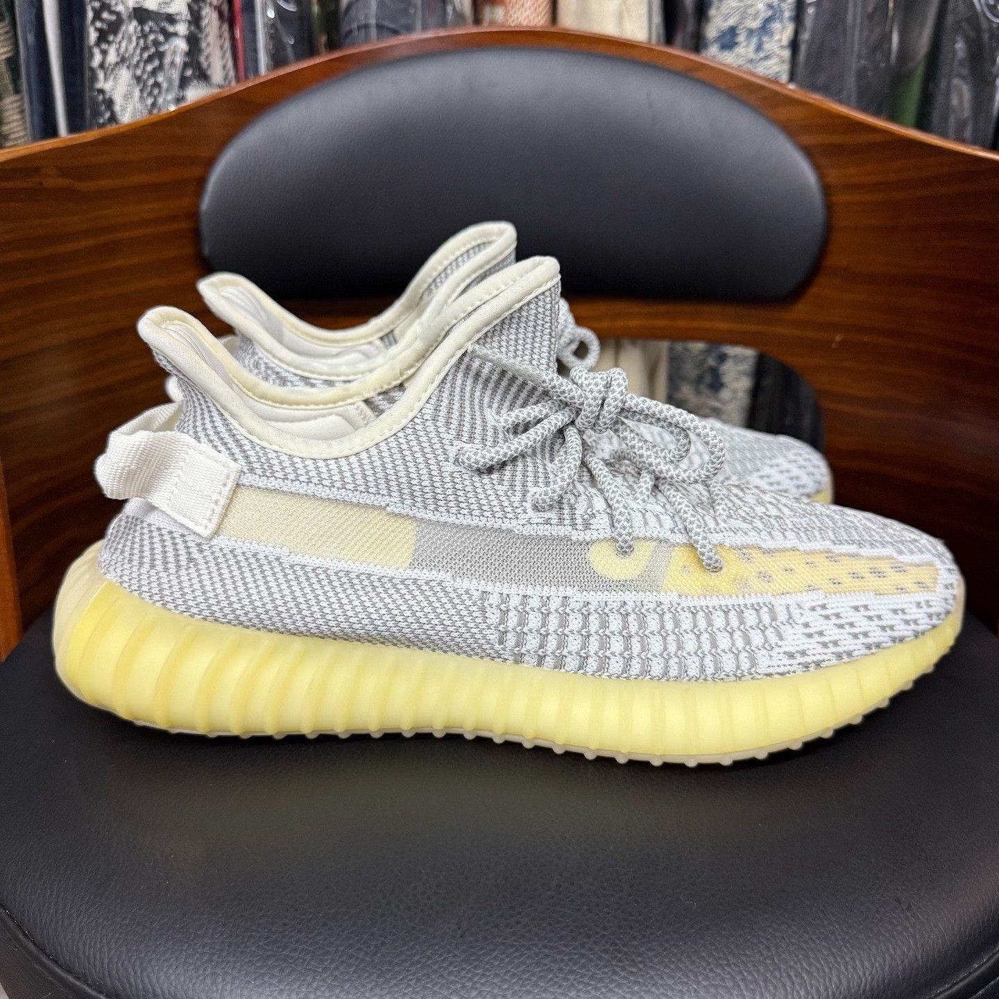 Yeezy Yeezy White Lowtop Sneakers 43 Men Size US 10 / EU 43 - 4 Thumbnail