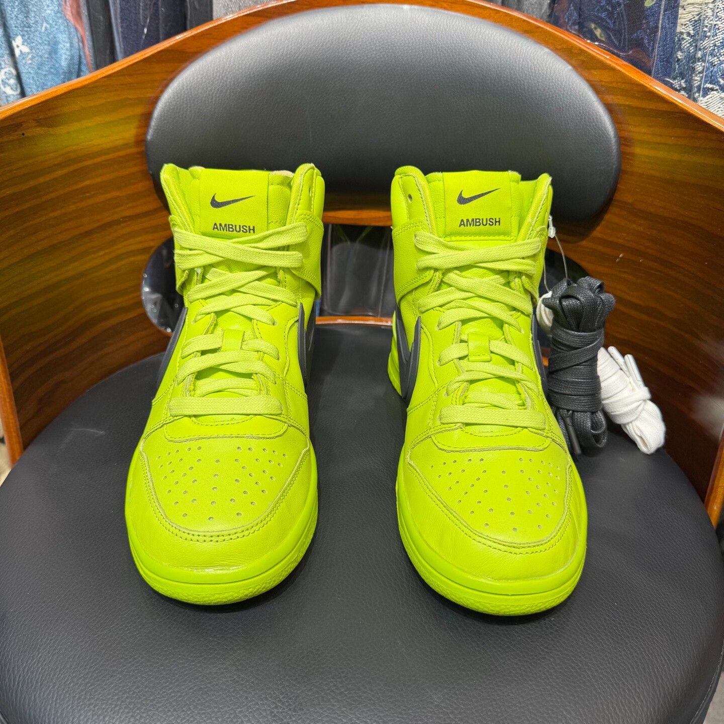 Nike Nike DUNK Collab Green Lowtop Sneakers 37 Men Size US 5 / EU 37 - 2 Thumbnail