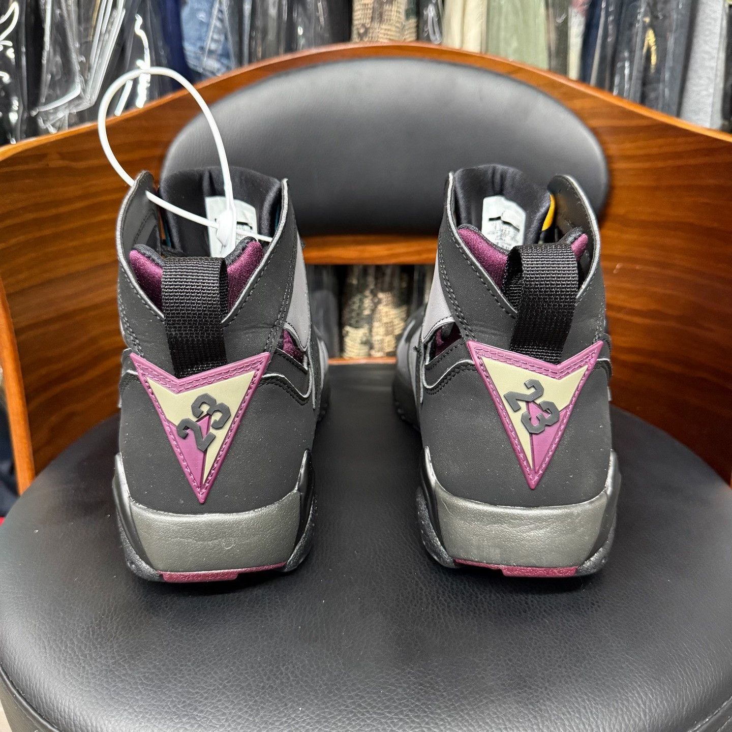 Nike Nike AJ7 Gray Lowtop Sneakers 42 Men Size US 9 / EU 42 - 3 Thumbnail
