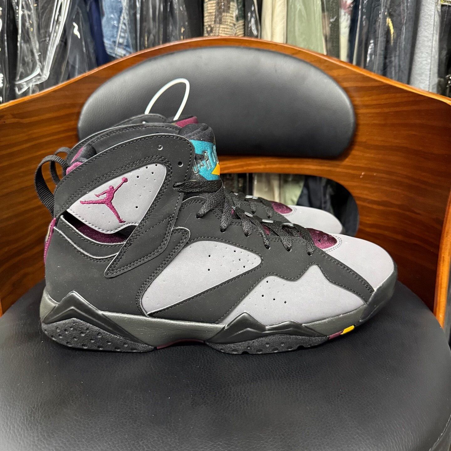 Nike Nike AJ7 Gray Lowtop Sneakers 42 Men Size US 9 / EU 42 - 4 Thumbnail