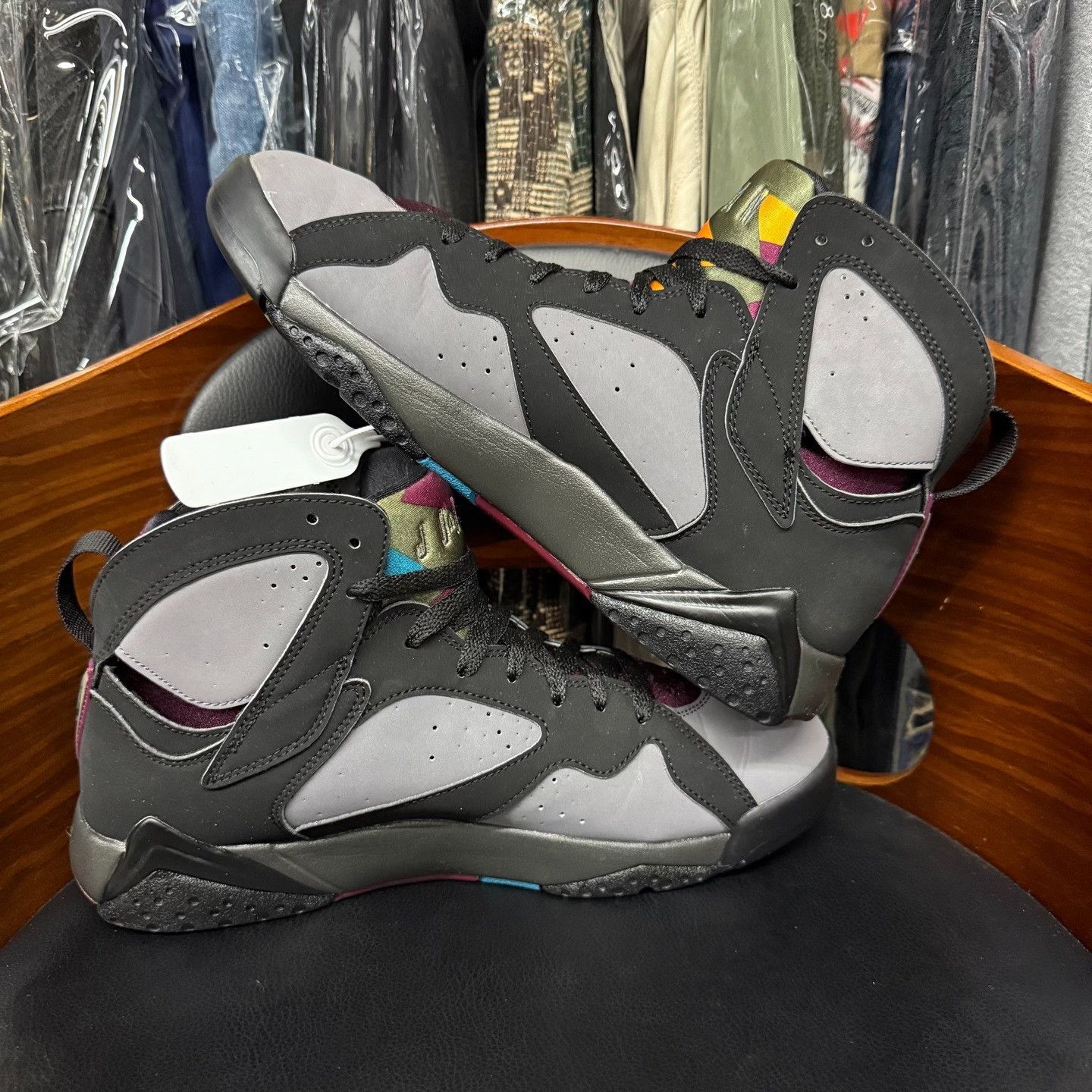 Nike Nike AJ7 Gray Lowtop Sneakers 42 Men Size US 9 / EU 42 - 7 Thumbnail