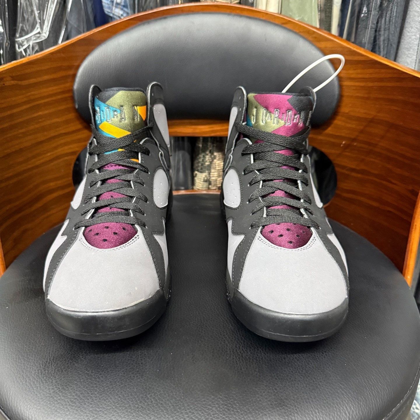 Nike Nike AJ7 Gray Lowtop Sneakers 42 Men Size US 9 / EU 42 - 2 Thumbnail