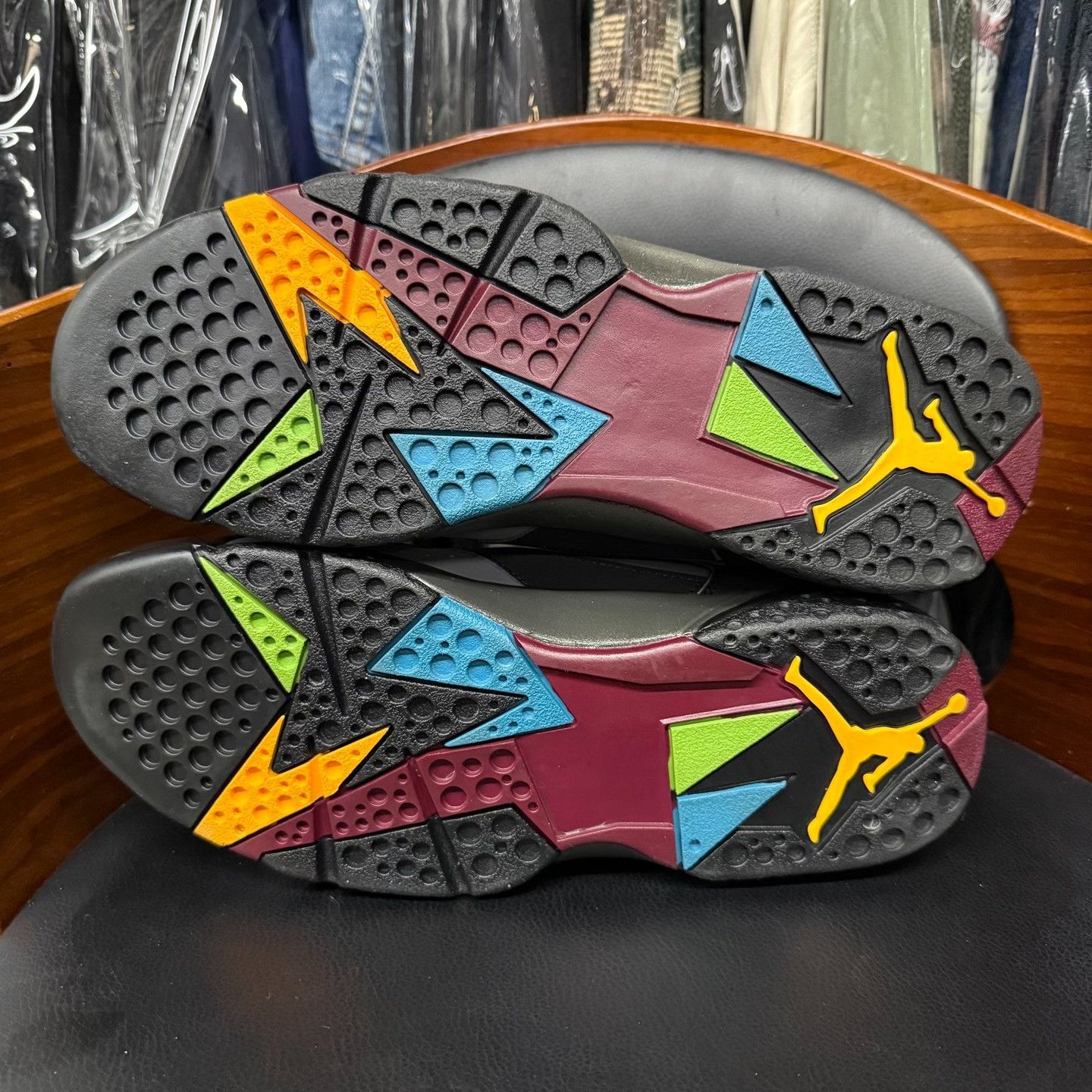 Nike Nike AJ7 Gray Lowtop Sneakers 42 Men Size US 9 / EU 42 - 8 Thumbnail