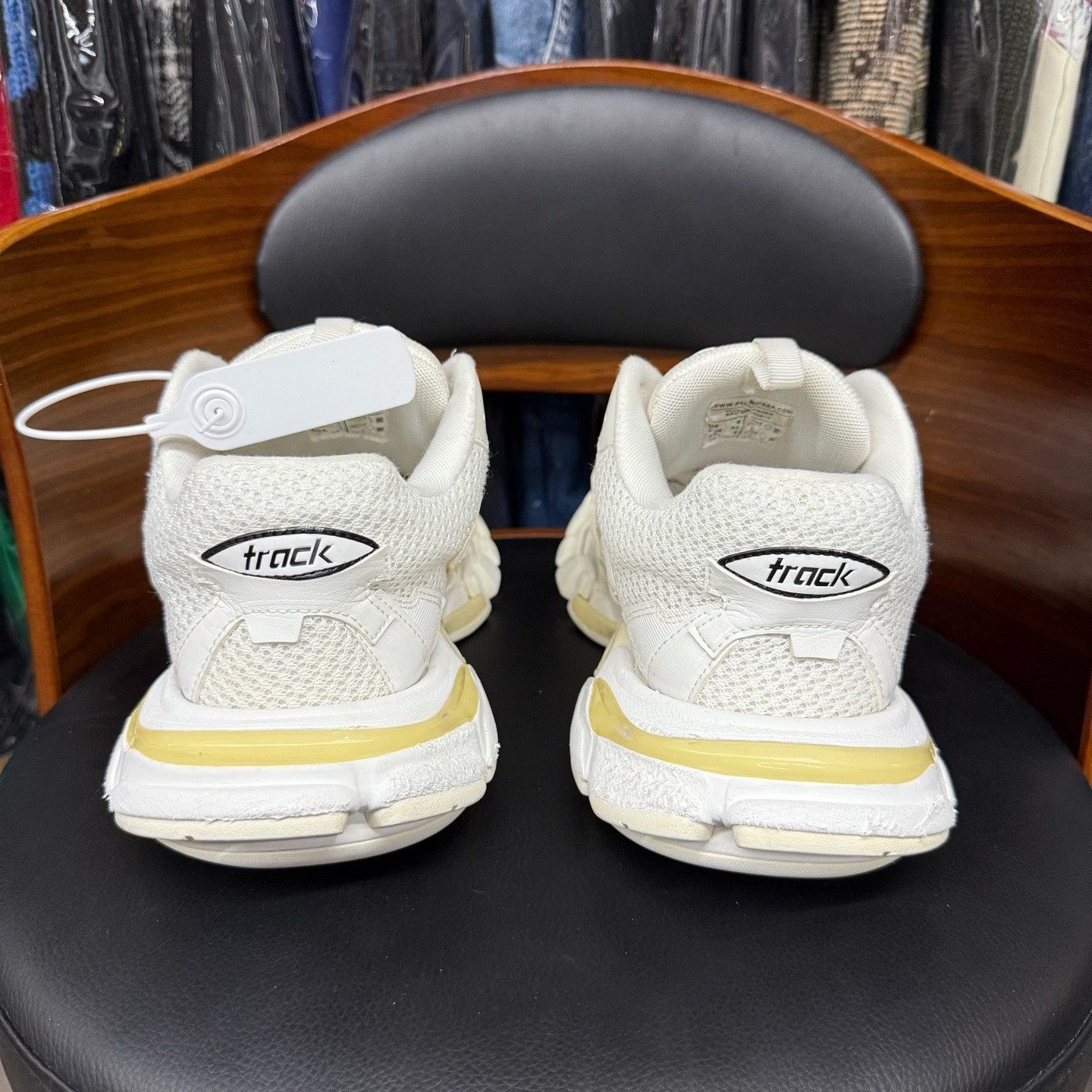 Balenciaga Balenciaga Nylon White Lowtop Sneakers 42 Men Size US 9 / EU 42 - 3 Thumbnail