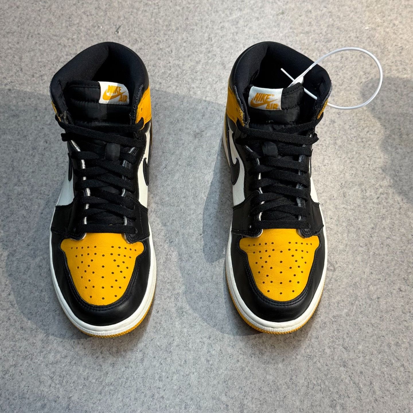 Nike Nike AJ1 Yellow Lowtop Sneakers 44 Men Size US 10.5 / EU 43-44 - 5 Thumbnail