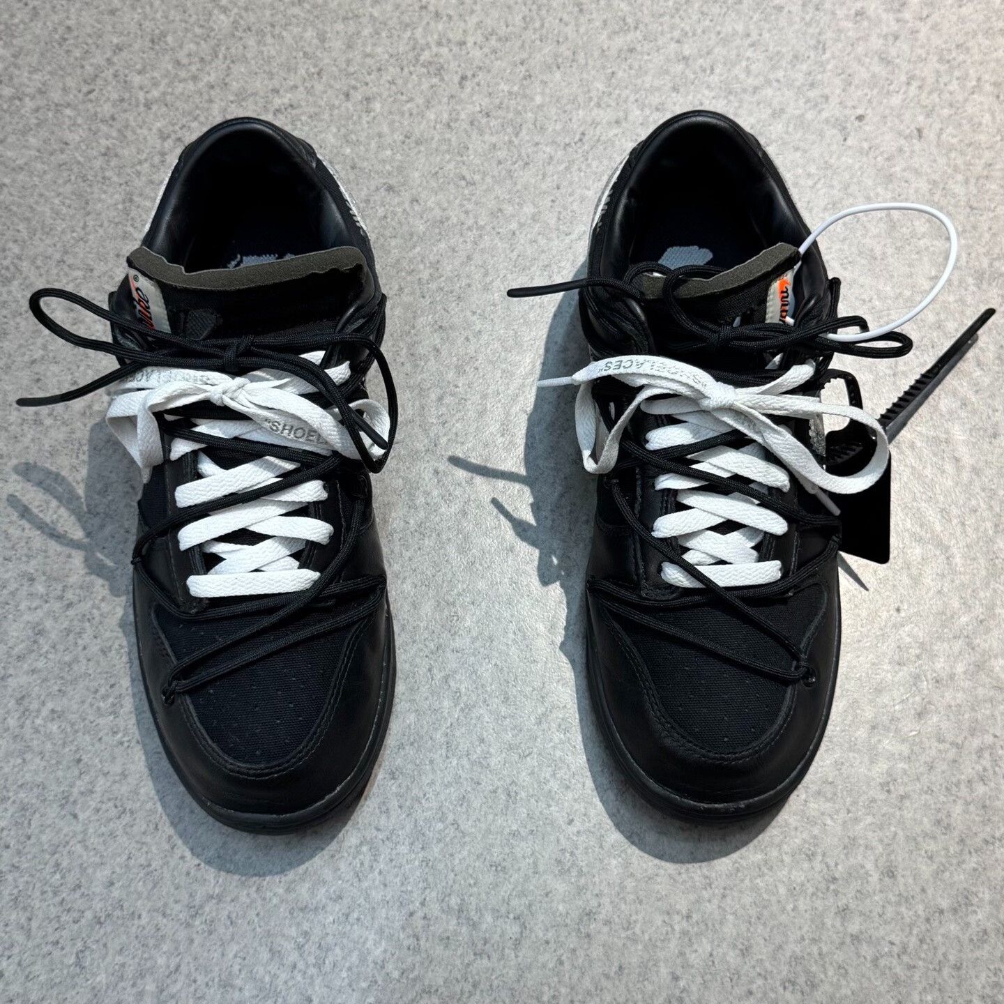 Off-White Off-White DUNK Silver Lowtop Sneakers 43 Men Size US 10 / EU 43 - 5 Thumbnail