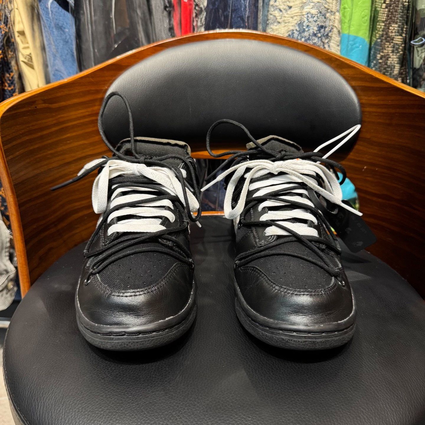 Off-White Off-White DUNK Silver Lowtop Sneakers 43 Men Size US 10 / EU 43 - 2 Thumbnail